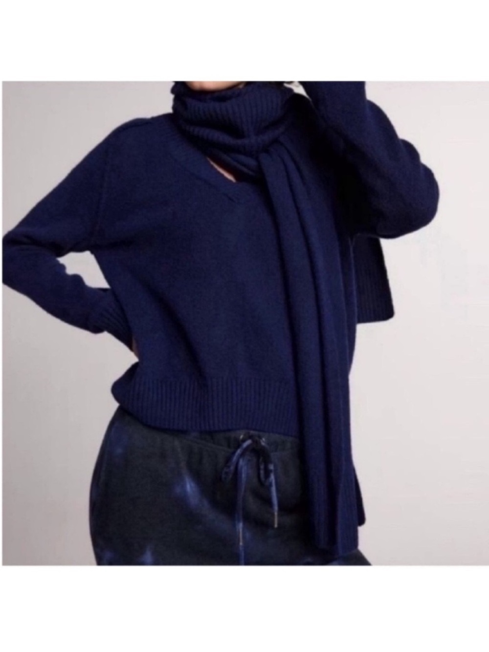 New Yummy Sweater Co Scarf